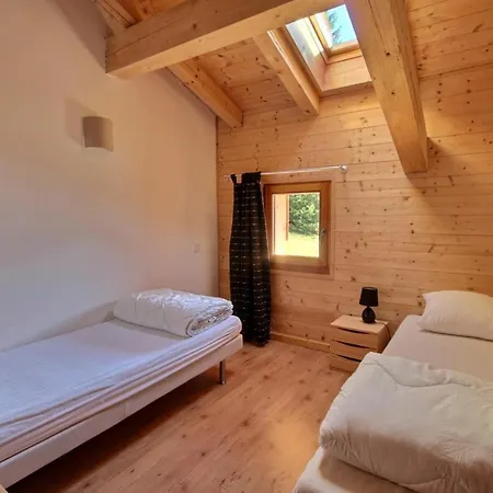 Individuel -sauna - Wifi- Jean D'aulps - 14 Personnes - Coffy בקתה